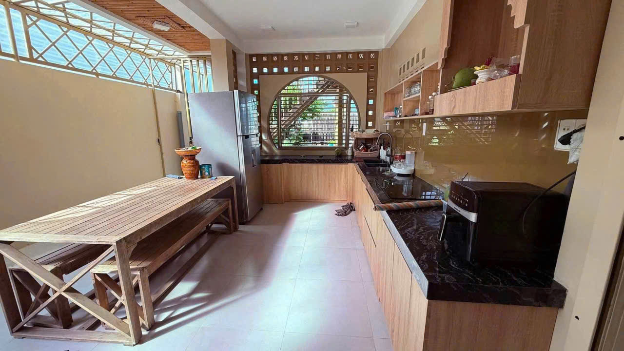 5 спален — Vĩnh Ngọc, аренда квартиры SUNVIET