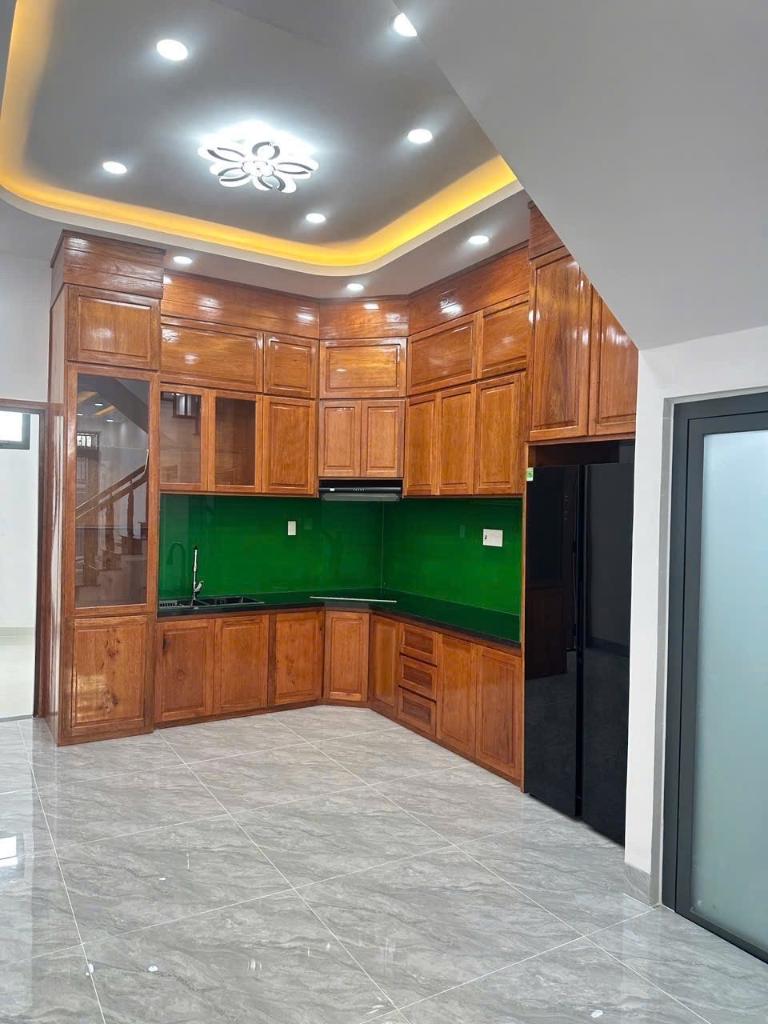 Дом · 4 спальни — Ngọc Hiệp, аренда квартиры SUNVIET