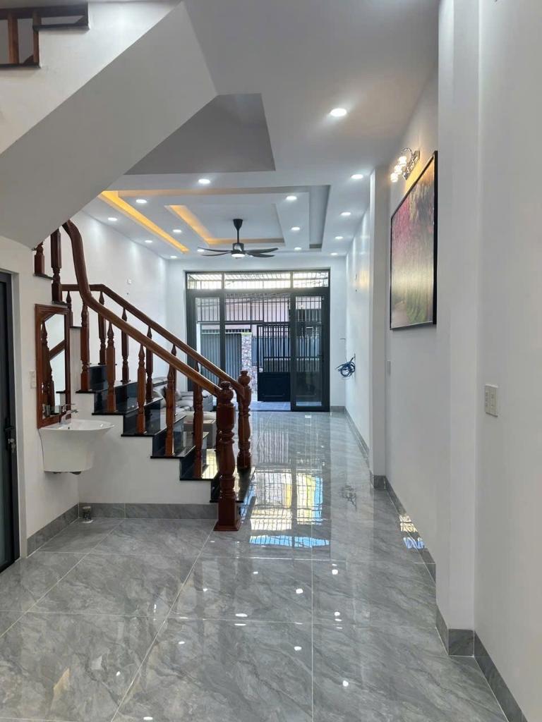 Дом · 4 спальни — Ngọc Hiệp, аренда квартиры SUNVIET