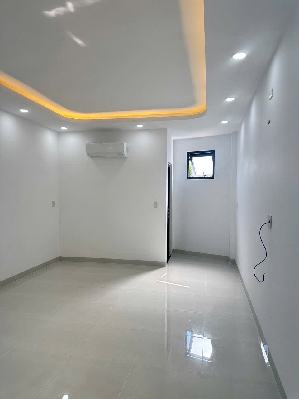 Дом · 4 спальни — Ngọc Hiệp, аренда квартиры SUNVIET