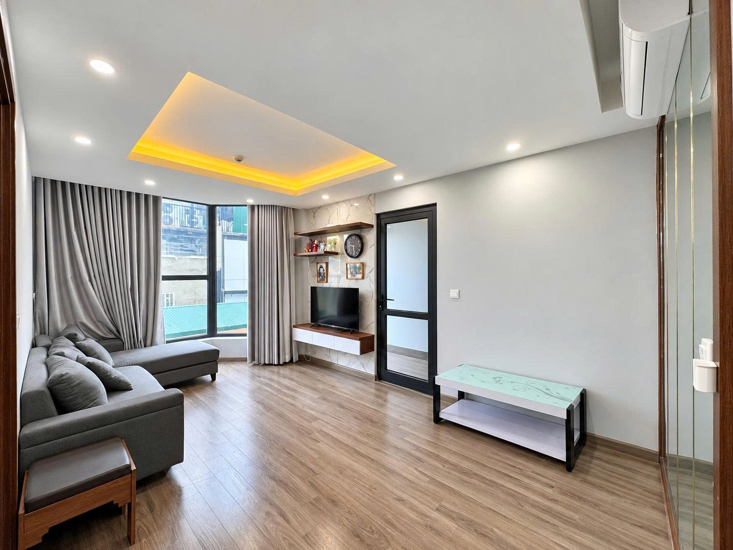 Квартира · 2 спальни — HUD Building, Nguyễn Thiện Thuật, Lộc Thọ, аренда квартиры SUNVIET