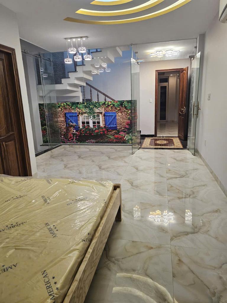Дом · 5 спален — Mỹ Gia – Gói 5, KĐT Thái Hưng, аренда квартиры SUNVIET
