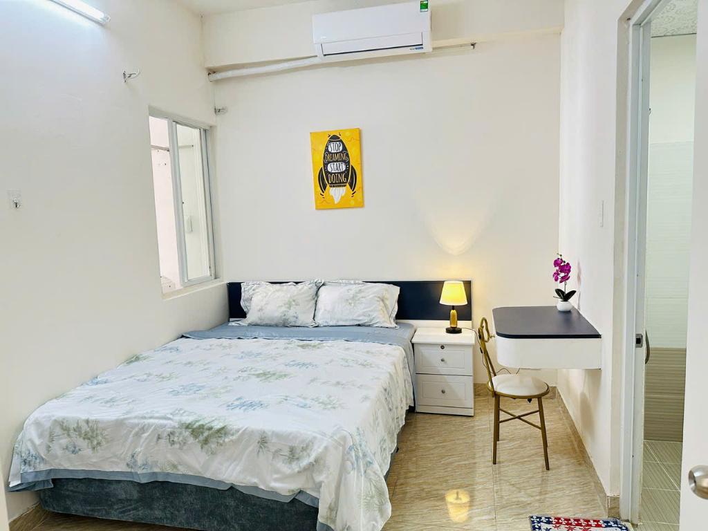 Квартира · 2 спальни — Hoàng Quân Building, Vĩnh Hải, аренда квартиры SUNVIET