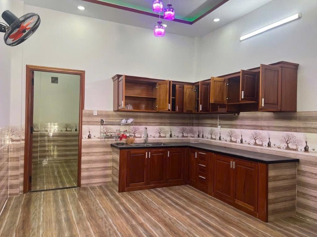 Дом · 4 спальни — Hòn Xện, аренда квартиры SUNVIET