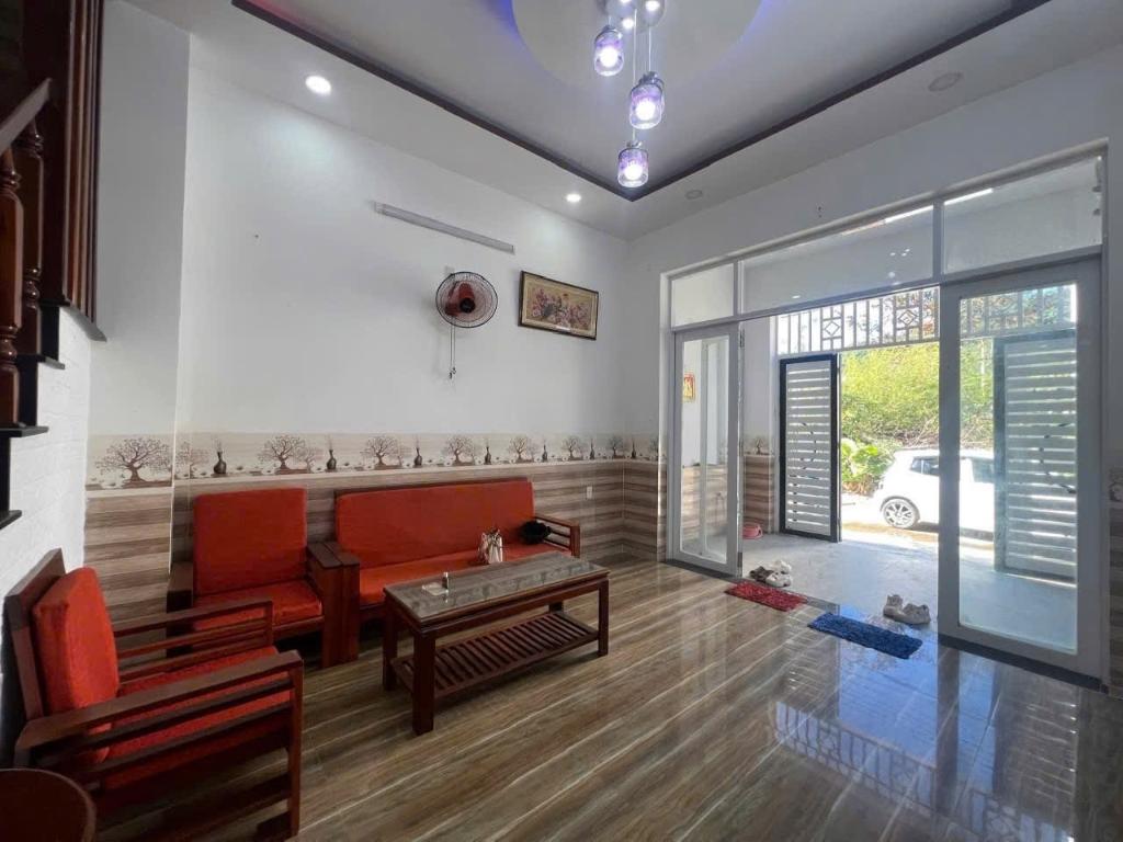 Дом · 4 спальни — Hòn Xện, аренда квартиры SUNVIET