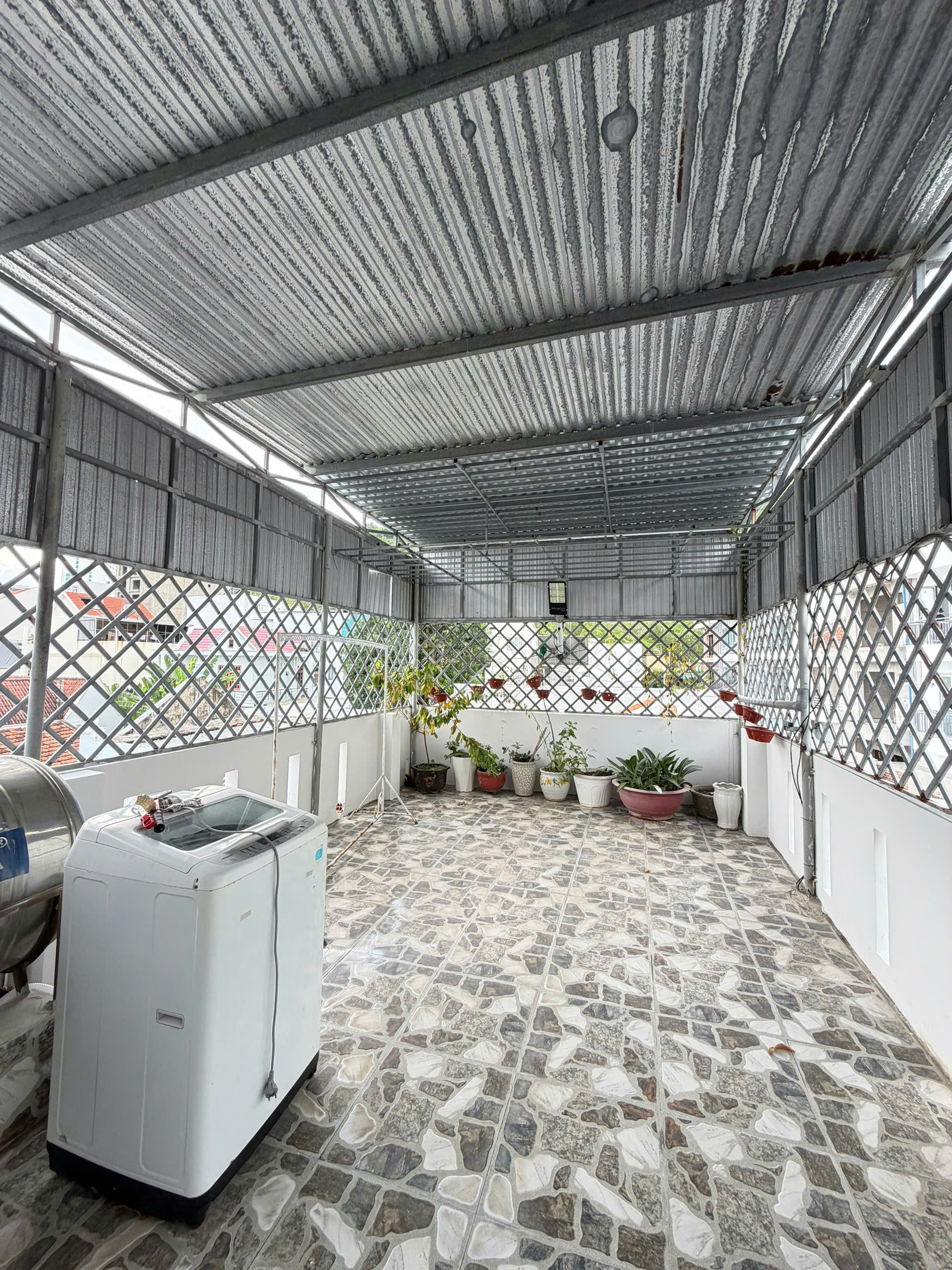 Дом · 4 спальни — Phạm Văn Đồng, Vĩnh Hòa, аренда квартиры SUNVIET