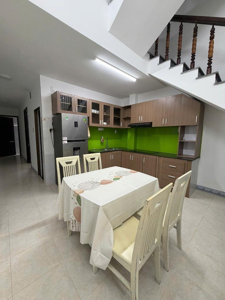 Дом · 4 спальни — Phạm Văn Đồng, Vĩnh Hòa, аренда квартиры SUNVIET